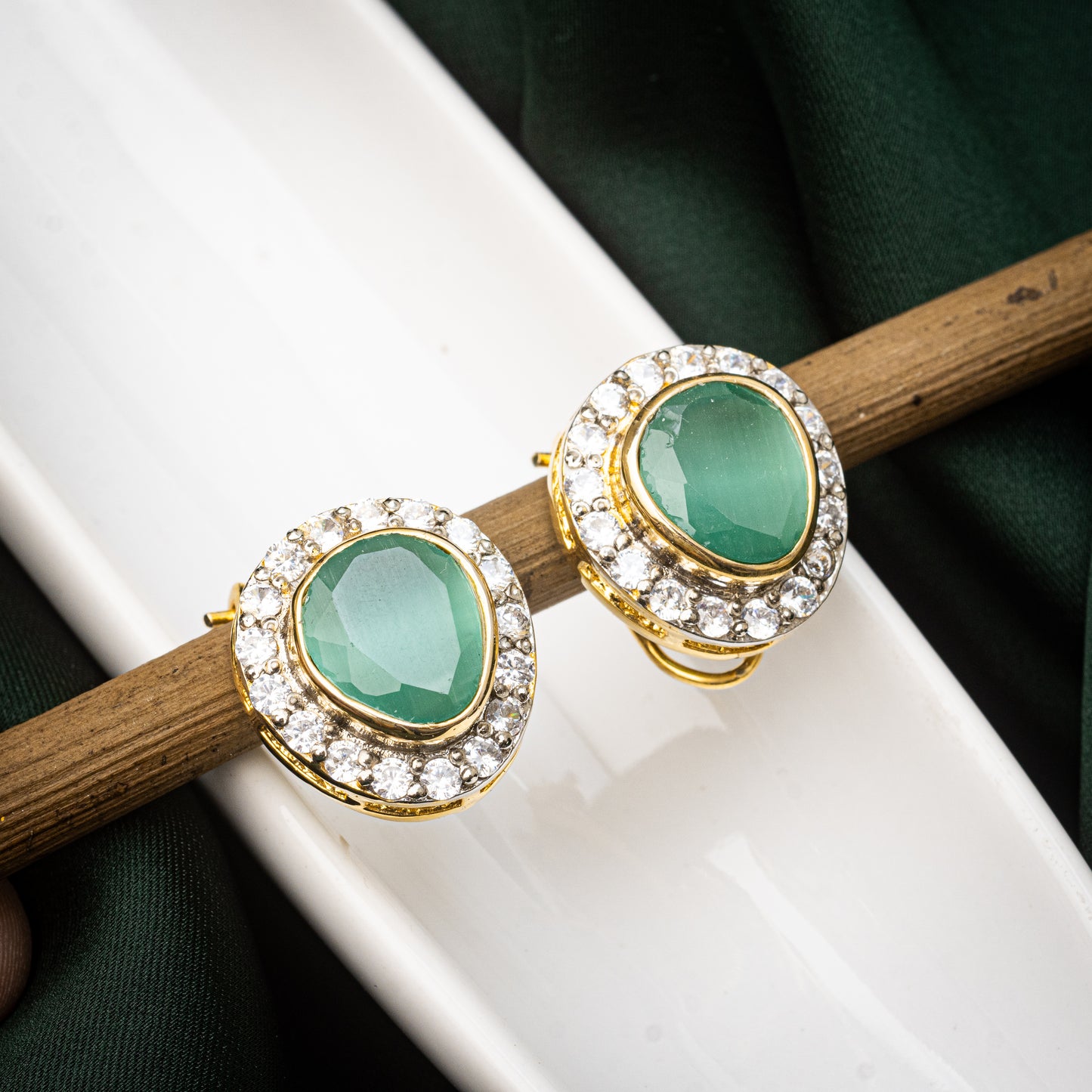 EMERALD LIGHT STUDS EARRINGS | KHALIS JEWELLERY