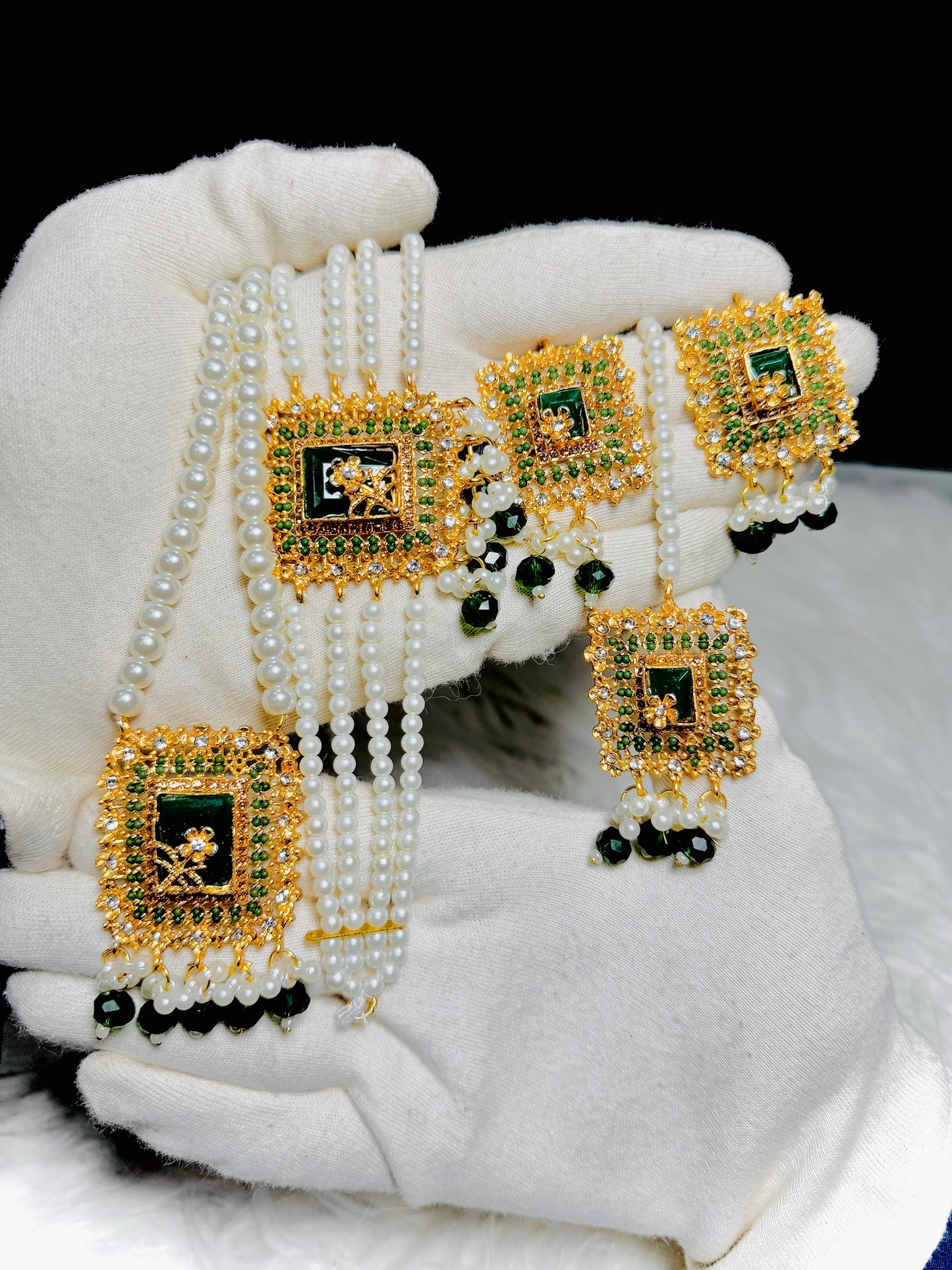 Classy Choker Set with Mala & Tikka