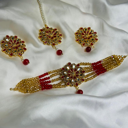 Stylish Flower Choker Set